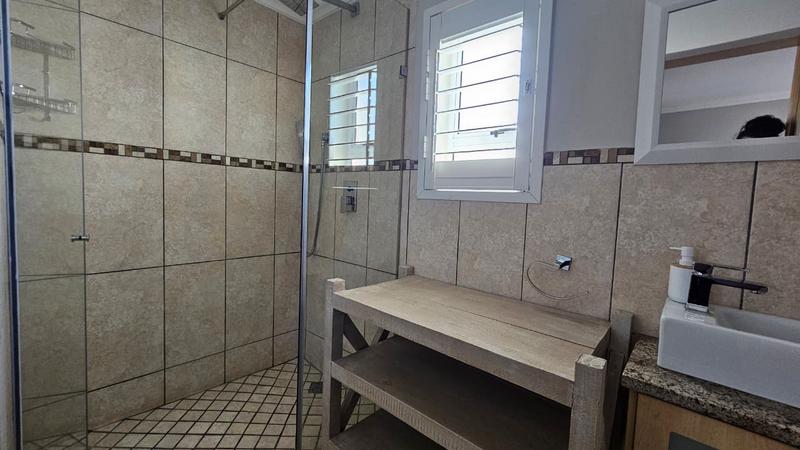 4 Bedroom Property for Sale in Lampiesbaai Western Cape